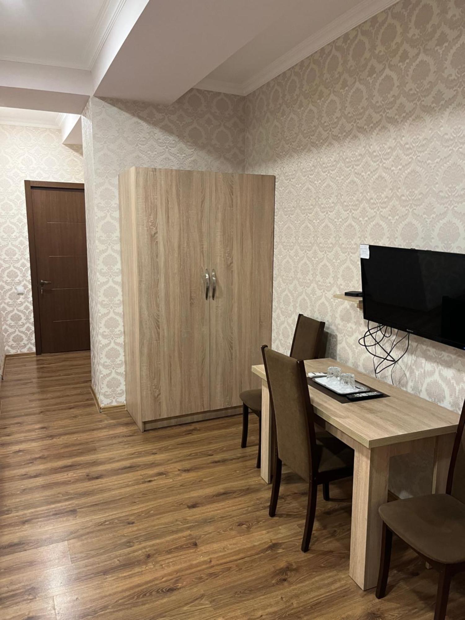 Apart Hotel Vera Tbilisi Bilik gambar